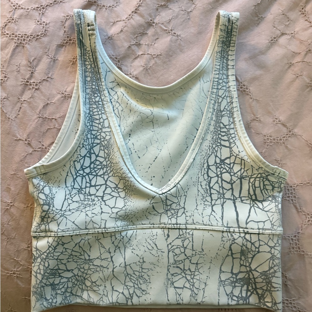 Women’s lululemon tank Size 2